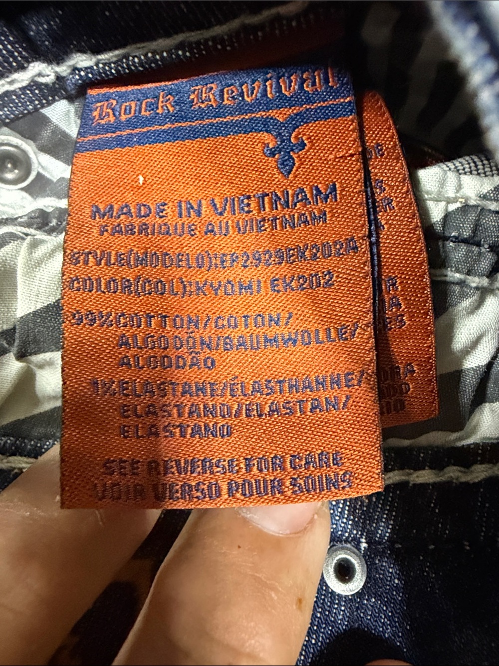 Rock Revival Denim jeans.  Pockets with Rhinestone 'R' Embroidery. - Picture 4 of 4
